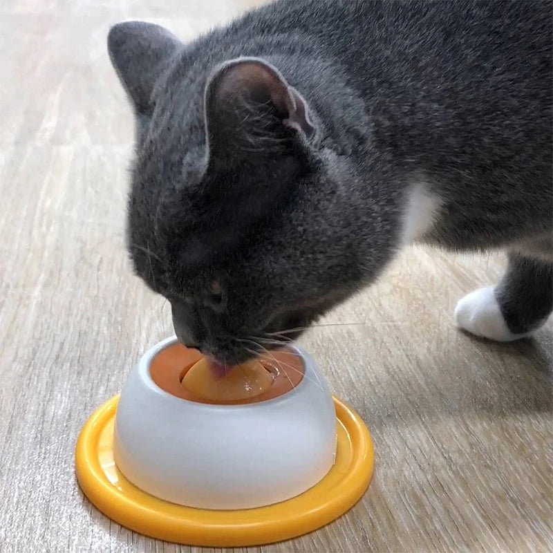 New Yogurt Licking Plate Antispill Cat Teasing Slow Feeder Interactive Snack Bowl Dog Bite Resistant Slow Food Plate Licking Mat